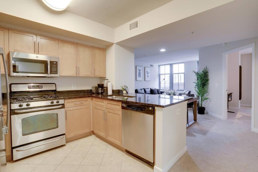 Bright And Cozy Apartment Near Pentagon City Арлингтон Экстерьер фото