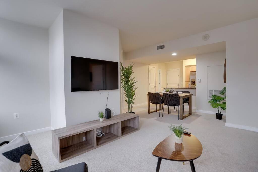 Bright And Cozy Apartment Near Pentagon City Арлингтон Экстерьер фото